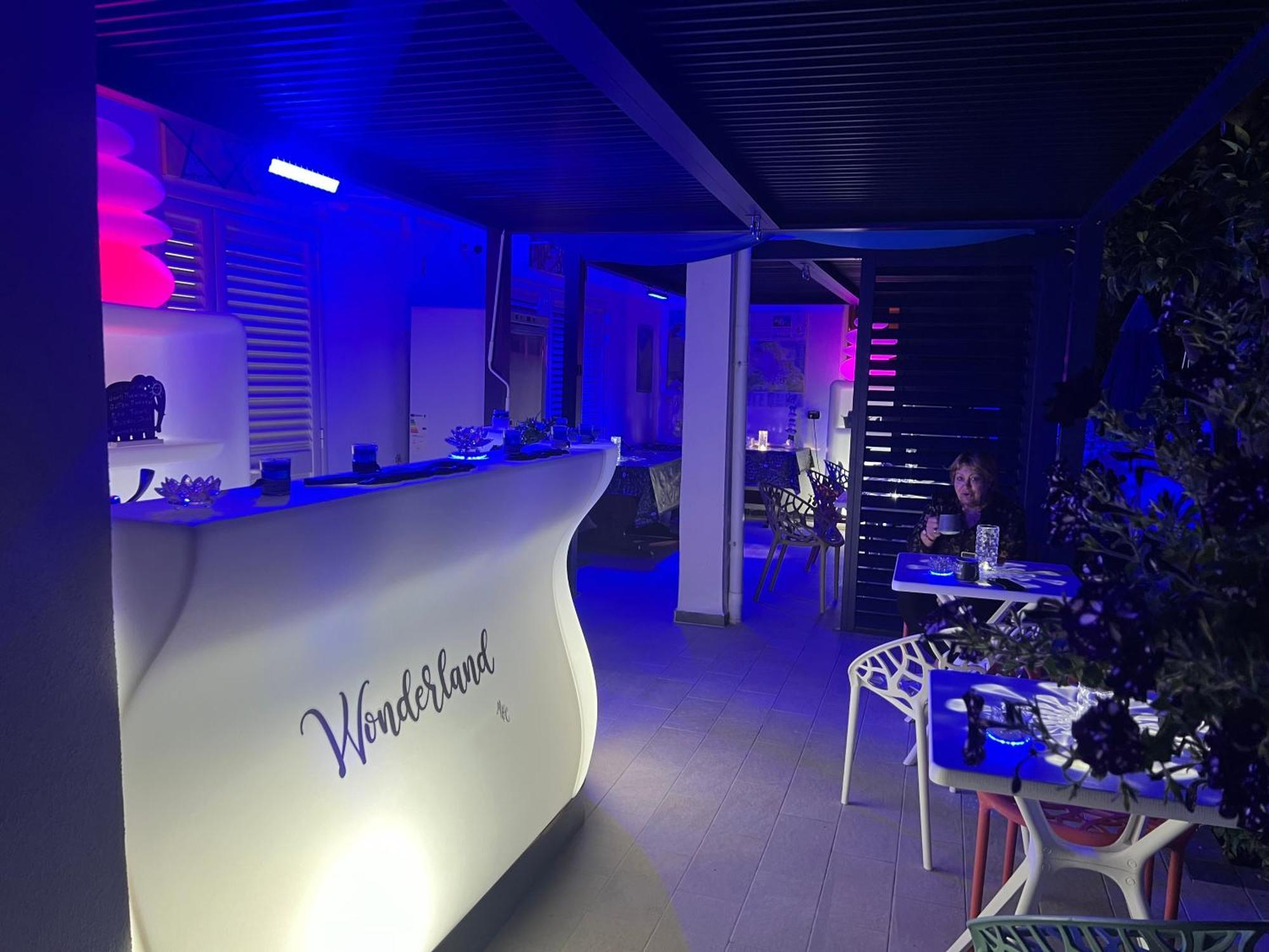 Wonderland Hotel San Teodoro  Kültér fotó